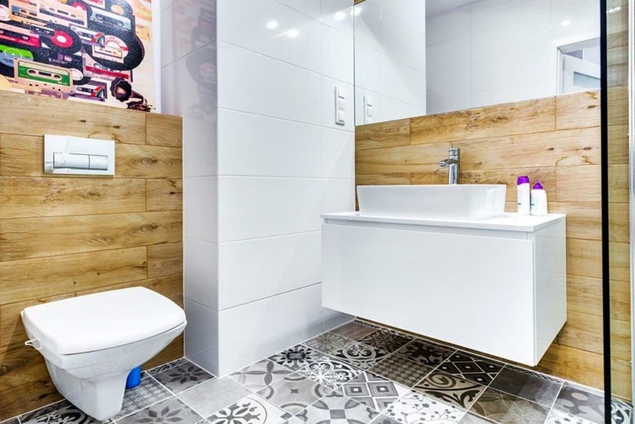 Ferienwohnung Bluebird City Center Breslau Exterior foto