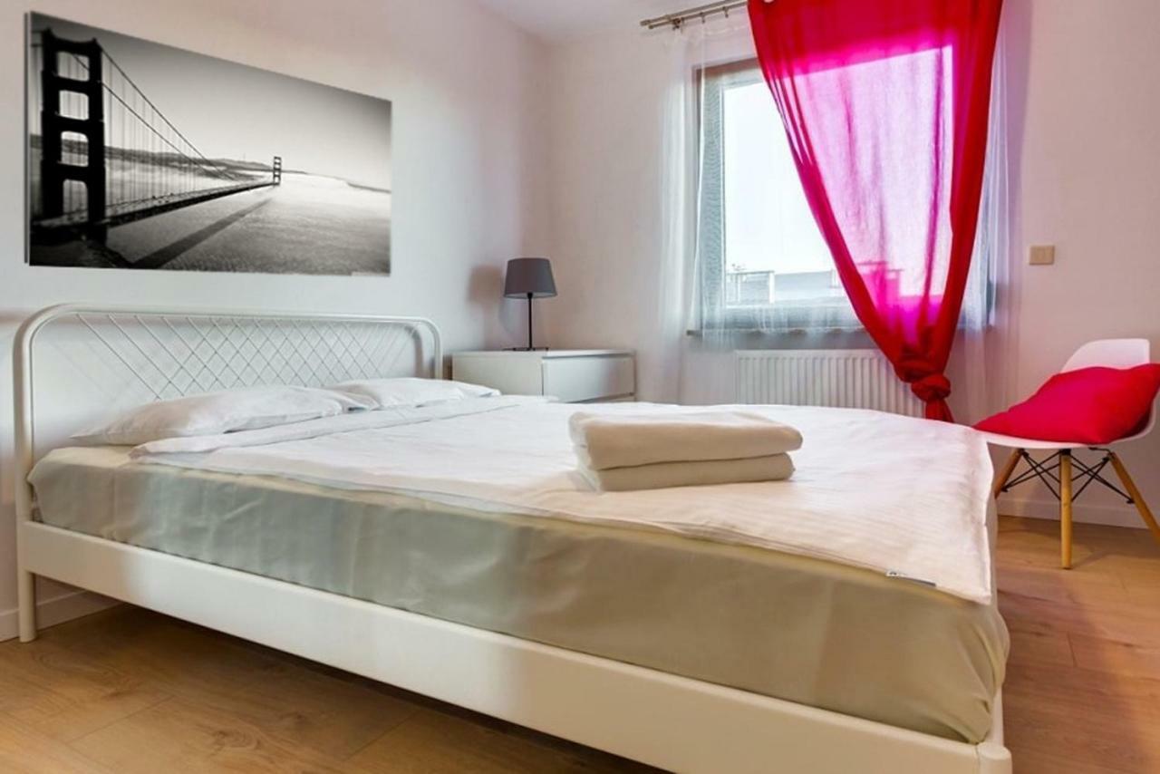 Ferienwohnung Bluebird City Center Breslau Exterior foto